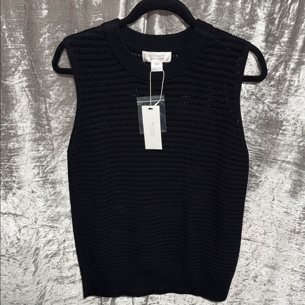 Black Sleeveless Knit Top